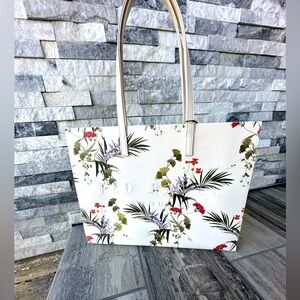 NWT TED  BAKER Rare Floral Print  Icon Leather Large Tote Bag